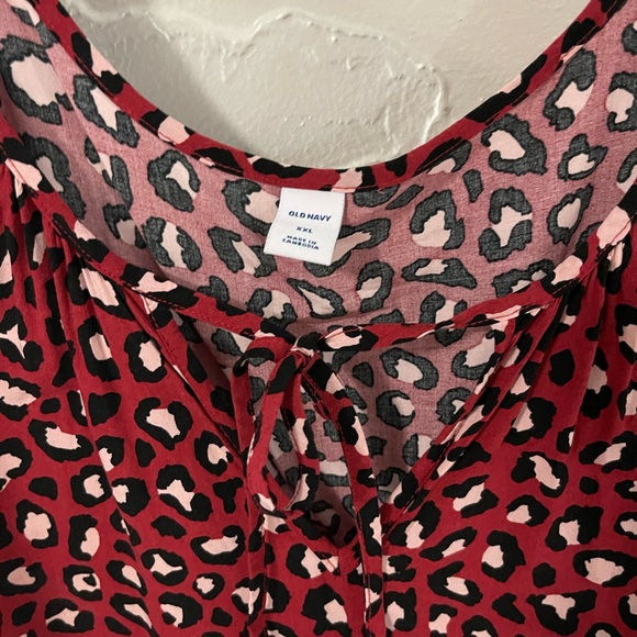 Old navy leopard dress - Picture 3 of 6